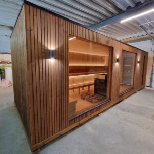 Double frame sauna
